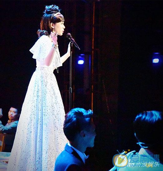 胡杏儿舞台剧剧照 舞台剧剧照