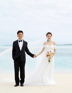 王宝强离婚案本人将出庭，将出示马蓉出轨证据。马蓉不出庭