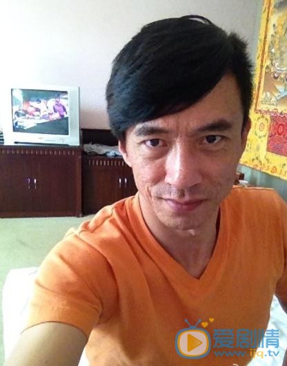 李卓远生活照 李卓远高清写真_李卓远高清剧照