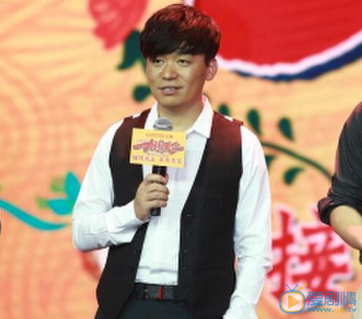 王宝强离婚案今日开庭，马蓉出轨又卷款应怎么判？马蓉净身出户几率为零