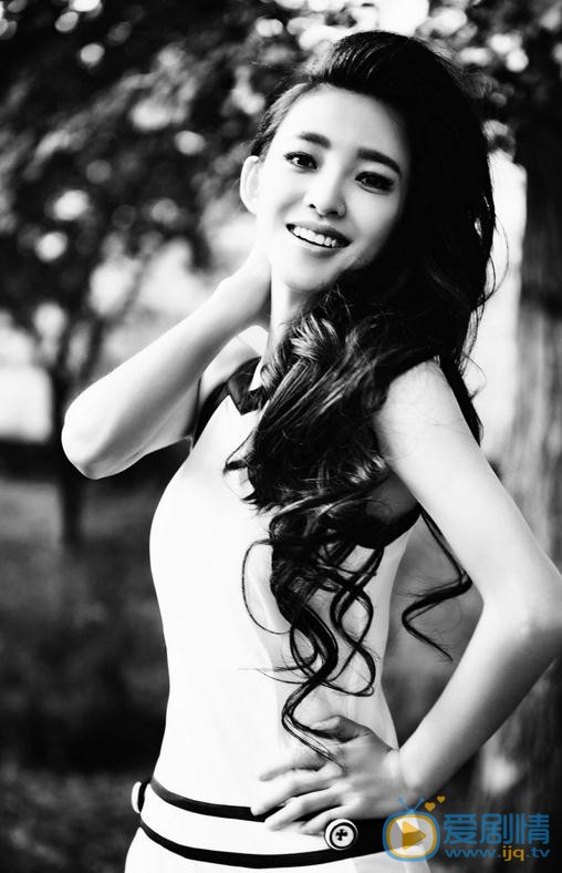 王丽坤黑白写真 王丽坤高清写真_王丽坤高清剧照