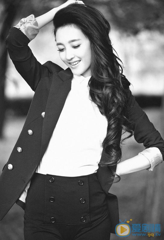王丽坤黑白写真 王丽坤高清写真_王丽坤高清剧照