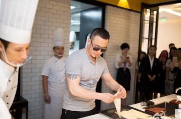 杨坤其他照片 杨坤高清写真_杨坤高清剧照