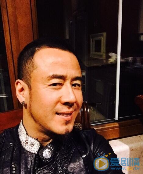 杨坤生活照 杨坤高清写真_杨坤高清剧照