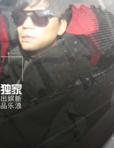 王宝强发文致谢，称会一直坚强。离婚案将于11月上旬再开庭