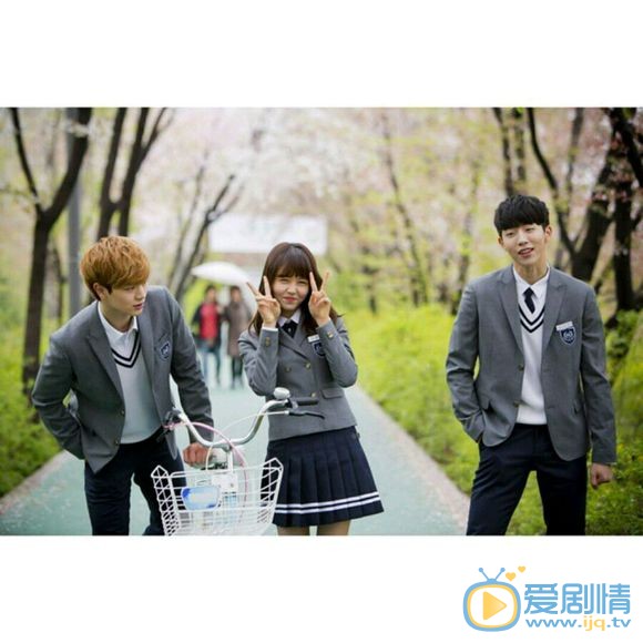 陆星材《学校2015》剧照 陆星材高清写真_陆星材高清剧照