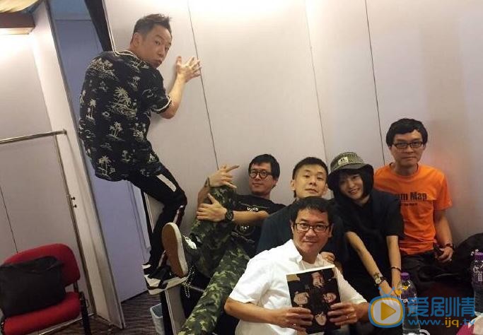 黄贯中合照 黄贯中高清写真_黄贯中高清剧照