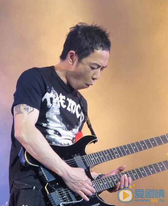 黄贯中演出照 黄贯中高清写真_黄贯中高清剧照