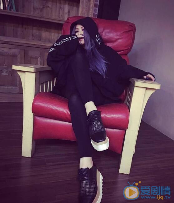 张惠妹活动照 张惠妹高清写真_张惠妹高清剧照