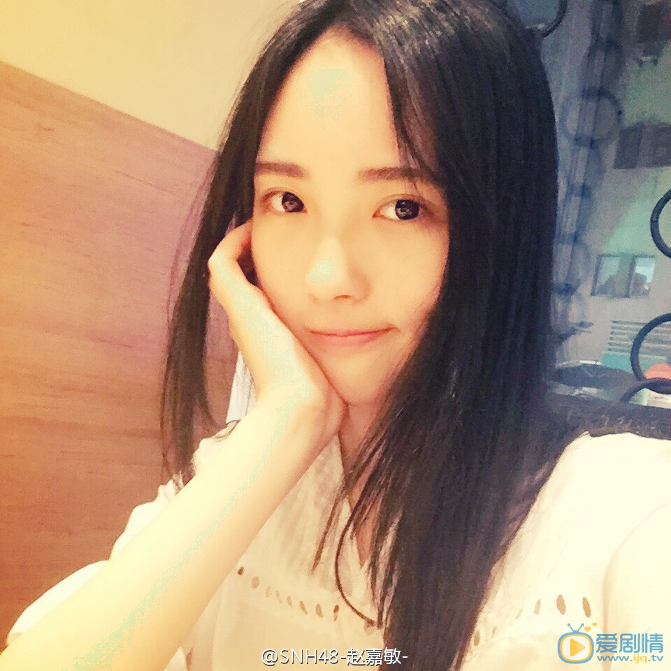 赵嘉敏自拍照 赵嘉敏高清写真_赵嘉敏高清剧照