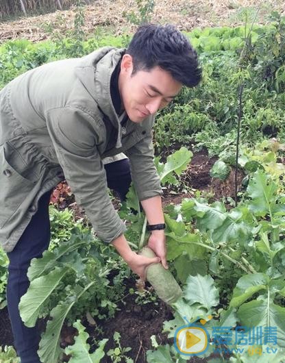 赵毅新生活照 赵毅新高清写真_赵毅新高清剧照