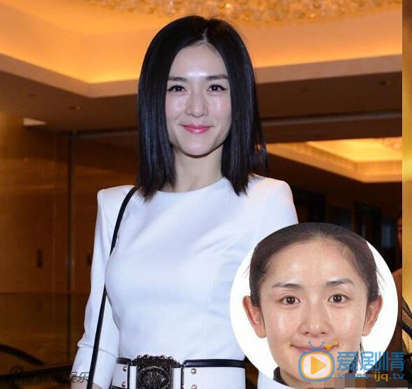 杨幂和男子贴面热聊，亲自涂口红尽显妩媚。盘点当红女星素颜证件照对比