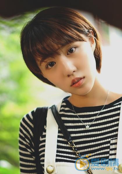 李欣燃街拍写真 李欣燃高清写真_李欣燃高清剧照
