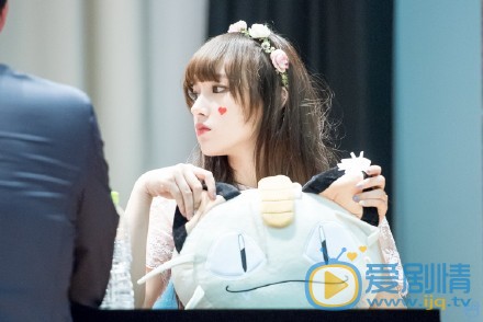 程潇活动照 程潇高清写真_程潇高清剧照