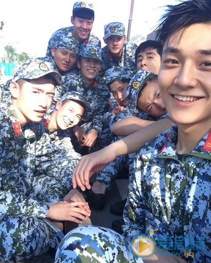 张新成军训照 张新成高清写真_张新成高清剧照