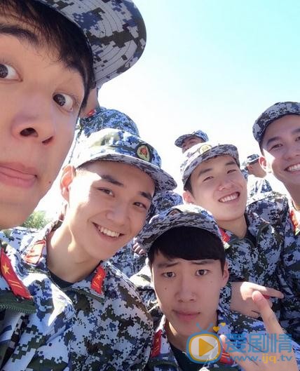 张新成军训照 张新成高清写真_张新成高清剧照
