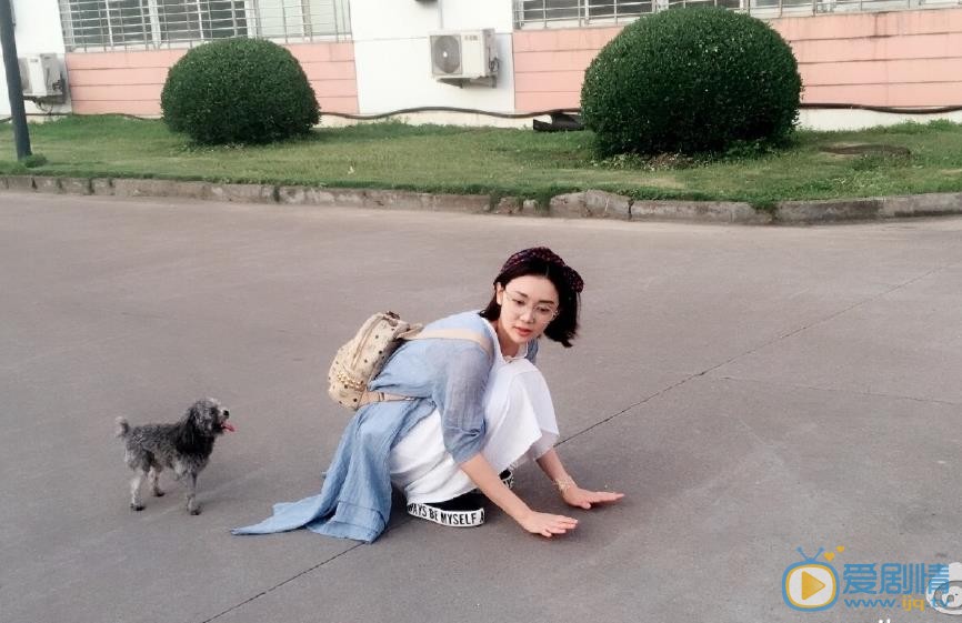 郝泽嘉生活照 郝泽嘉高清写真_郝泽嘉高清剧照
