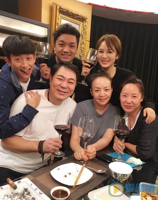 宋丹丹家有儿女再聚首 宋丹丹高清写真_宋丹丹高清剧照