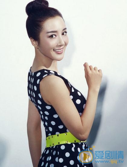 李依晓田园风写真 李依晓高清写真_李依晓高清剧照