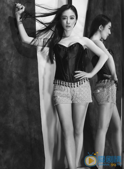 李依晓杂志照 李依晓高清写真_李依晓高清剧照
