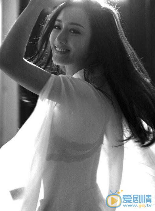 李依晓杂志照 李依晓高清写真_李依晓高清剧照