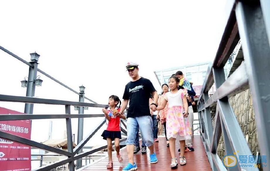 李锐渔人码头 李锐高清写真_李锐高清剧照