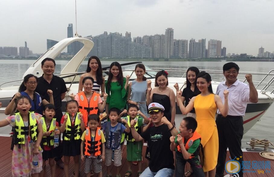 李锐渔人码头 李锐高清写真_李锐高清剧照
