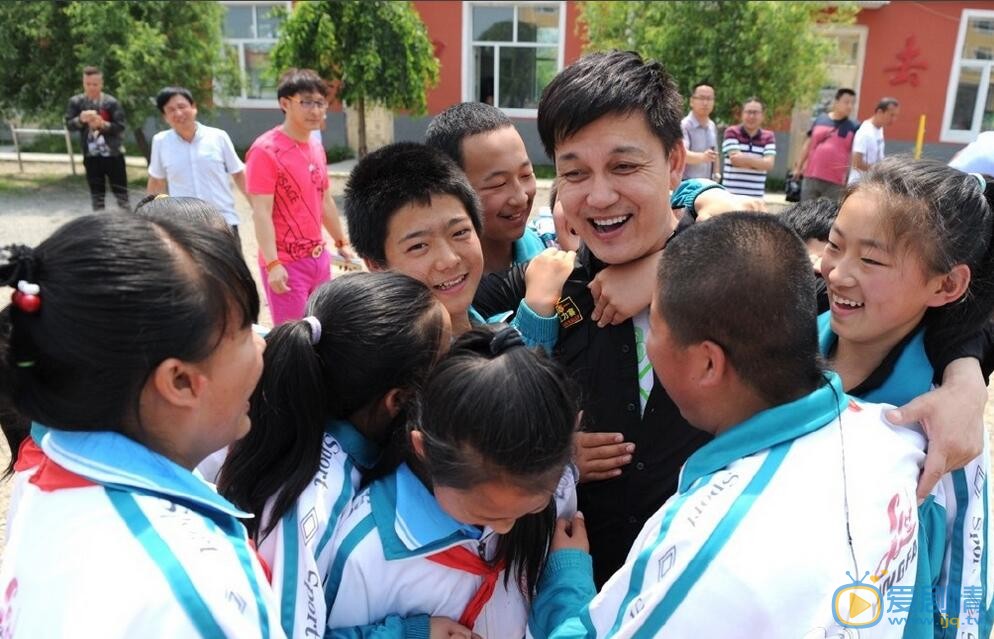 李锐快乐村长 李锐高清写真_李锐高清剧照