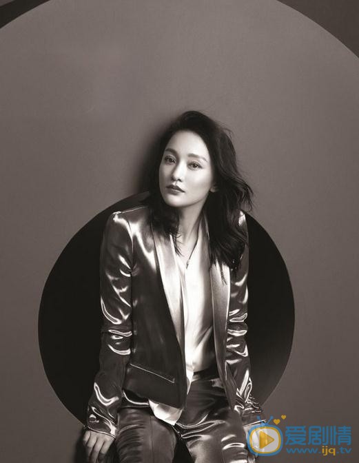 周迅BAZAAR时尚芭莎杂志照 周迅高清写真_周迅高清剧照
