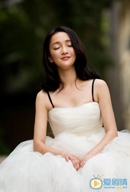 周迅《我的早更女友》剧照 周迅《我的早更女友》剧照