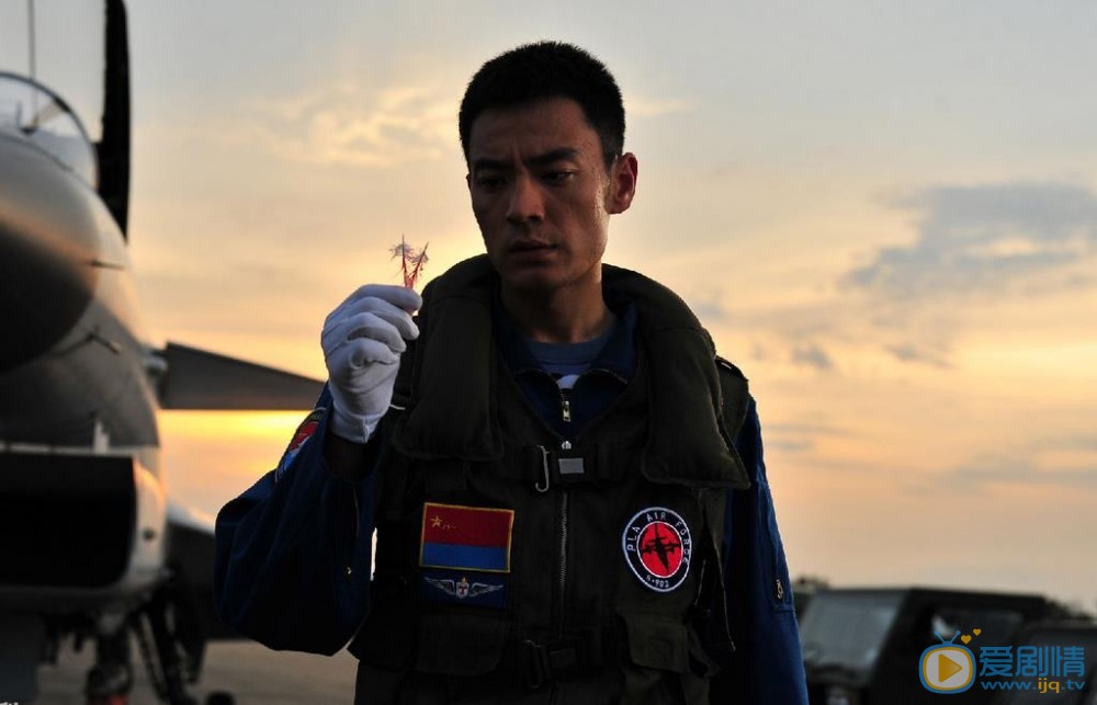 李光洁《歼十出击》剧照 李光洁高清写真_李光洁高清剧照