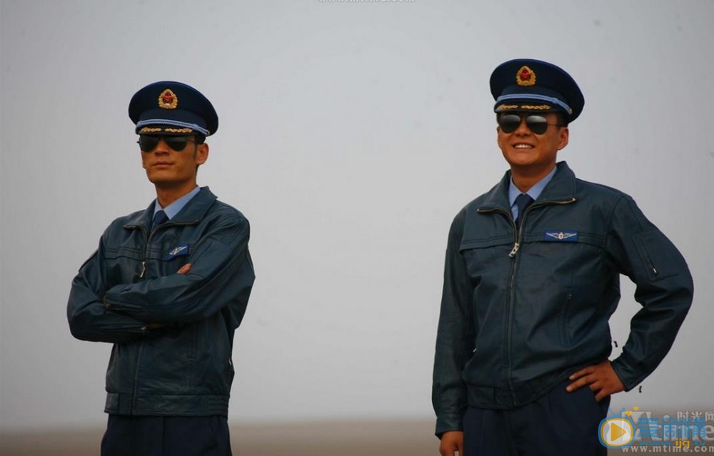 李光洁《歼十出击》剧照 李光洁高清写真_李光洁高清剧照