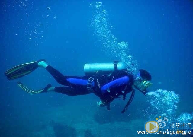 李光洁潜水照 李光洁高清写真_李光洁高清剧照