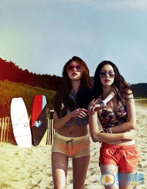 李圣经杂志照 李圣经高清写真_李圣经高清剧照