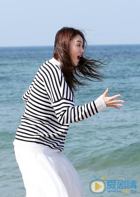李圣经《女王之花》剧照 李圣经高清写真_李圣经高清剧照