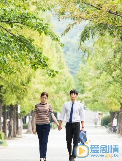 李圣经《Doctors》剧照 李圣经高清写真_李圣经高清剧照
