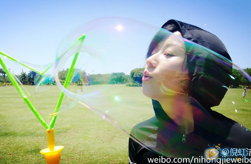 倪虹洁嘟嘴卖萌照 倪虹洁高清写真_倪虹洁高清剧照