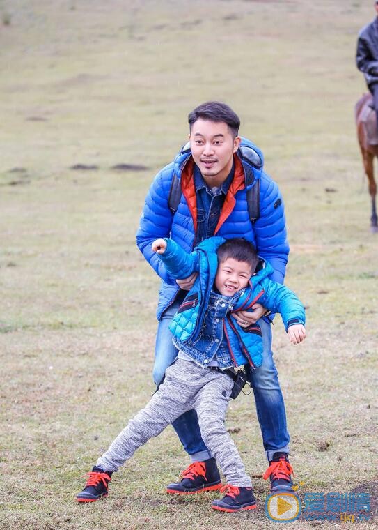 安吉《爸爸去哪儿4》照 安吉高清写真_安吉高清剧照