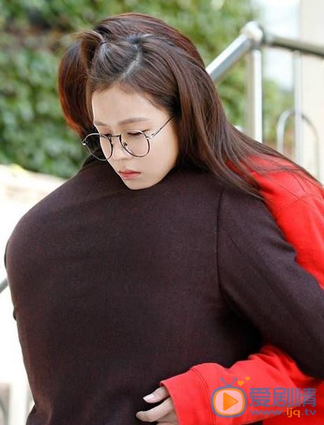 景收真《九数少年》写真 景收真高清写真_景收真高清剧照