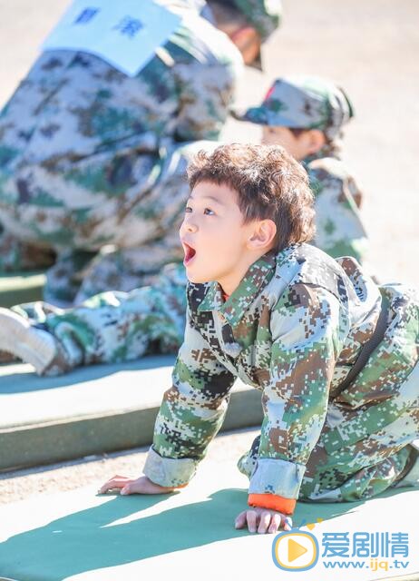 蔡轩正军装照 蔡轩正高清写真_蔡轩正高清剧照
