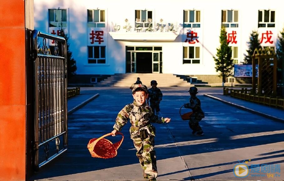 蔡轩正军装照 蔡轩正高清写真_蔡轩正高清剧照