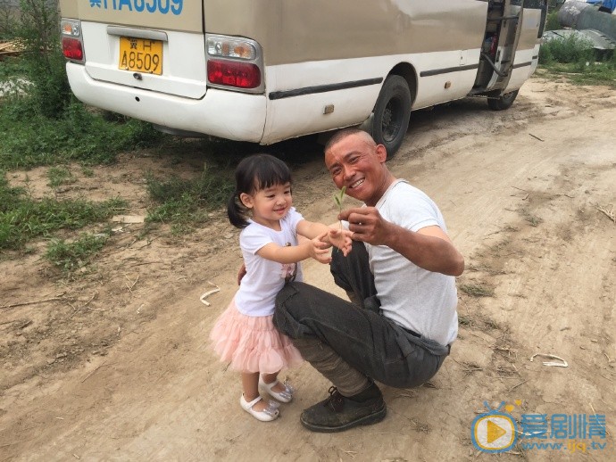 聂远女儿照片 聂远高清写真_聂远高清剧照