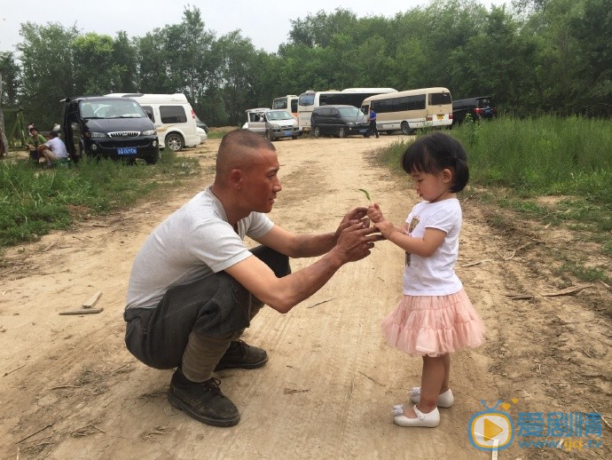 聂远女儿照片 聂远高清写真_聂远高清剧照
