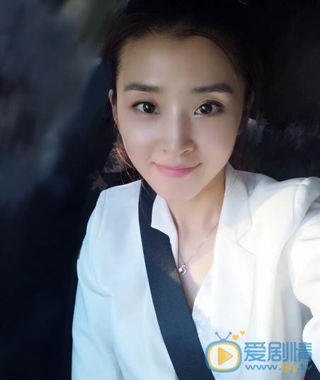 李若嘉生活照 李若嘉高清写真_李若嘉高清剧照