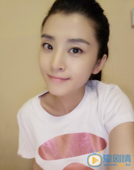 李若嘉生活照 李若嘉高清写真_李若嘉高清剧照