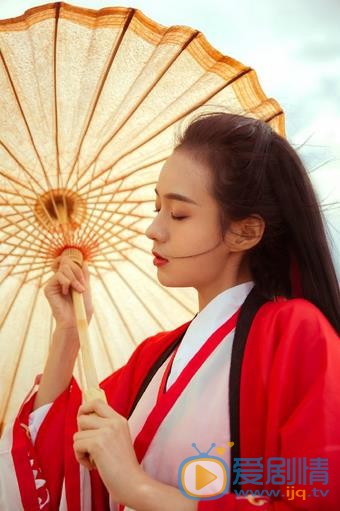 郑合惠子红衣魅惑写真 郑合惠子高清写真_郑合惠子高清剧照