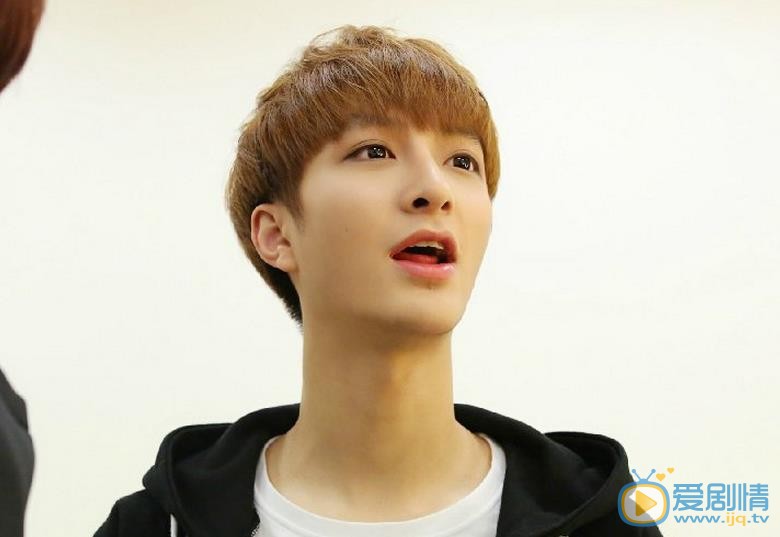 左其铂生活照 左其铂高清写真_左其铂高清剧照