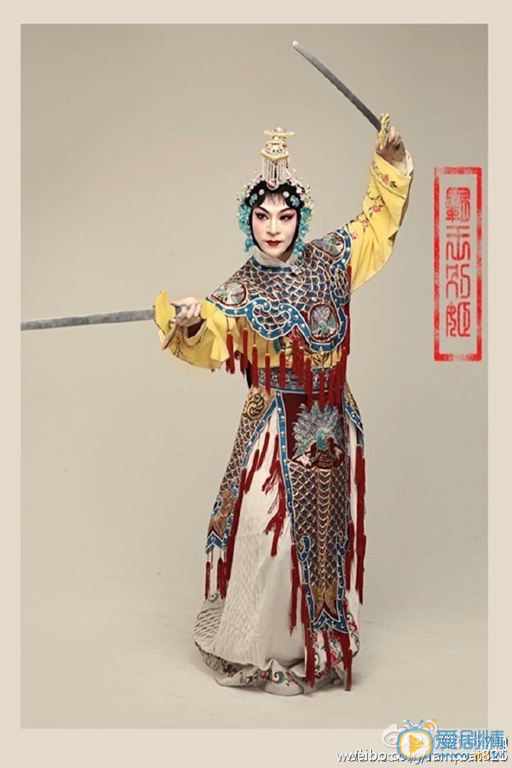 于毅妩媚戏装 于毅高清写真_于毅高清剧照