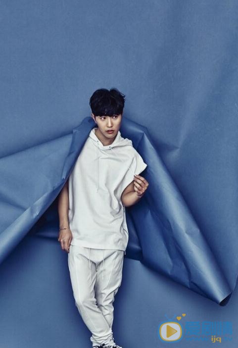 晋久写真