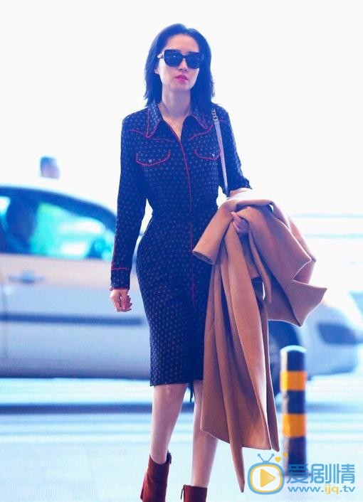 刘敏涛街拍 刘敏涛高清写真_刘敏涛高清剧照